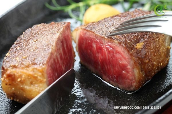 Món steak Wagyu Nhật thượng hạng