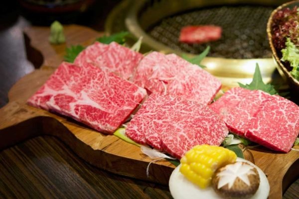 Bò Wagyu Nhật Bản được chăm sóc quy trình khắt khe nhất thế giới.